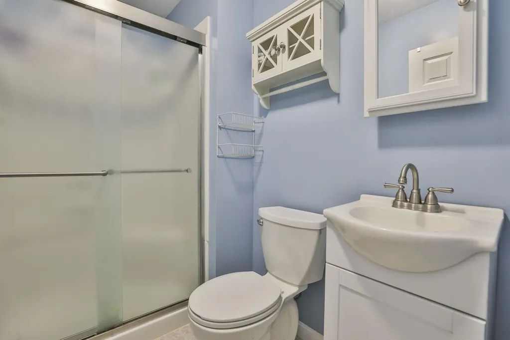6 Cottonwood Lane Merrimack NH 03054
