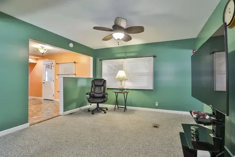 6 Cottonwood Lane Merrimack NH 03054