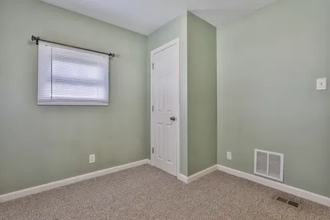 6 Cottonwood Lane Merrimack NH 03054
