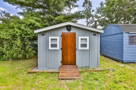 6 Cottonwood Lane Merrimack NH 03054