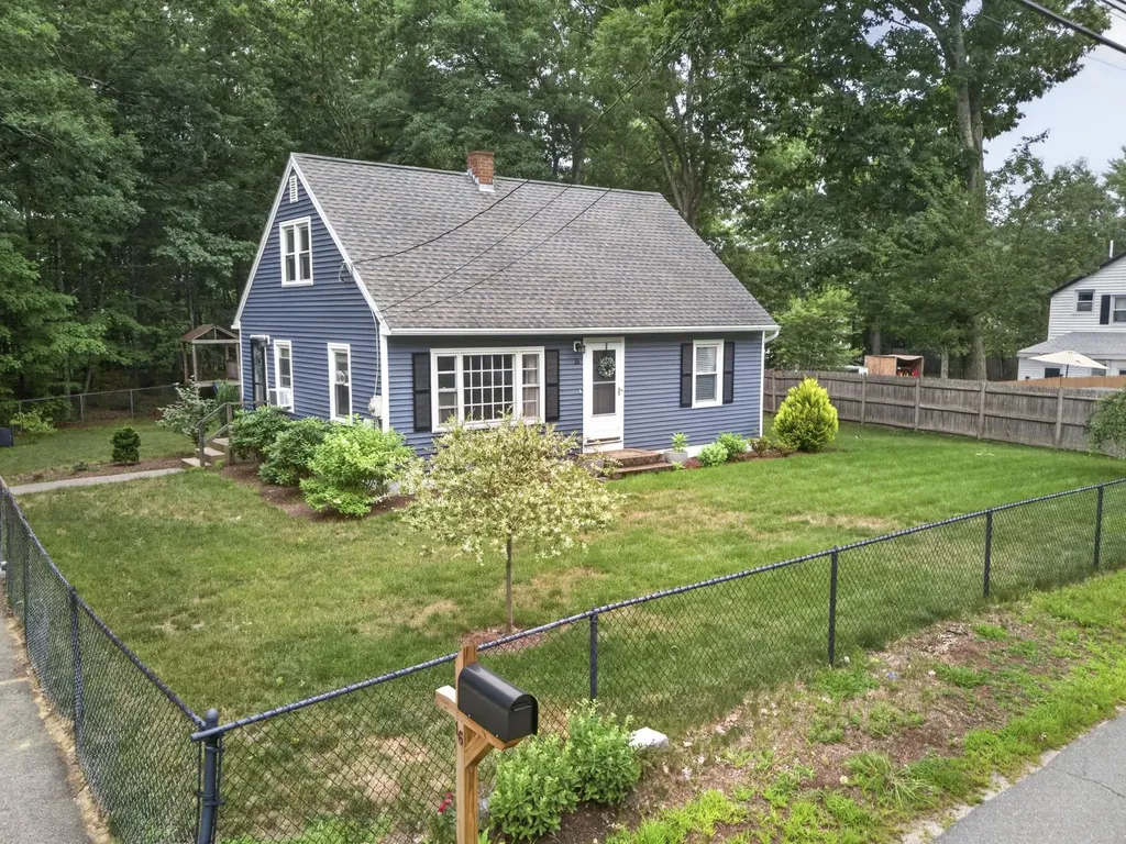 16 East Chamberlain Road Merrimack NH 03054