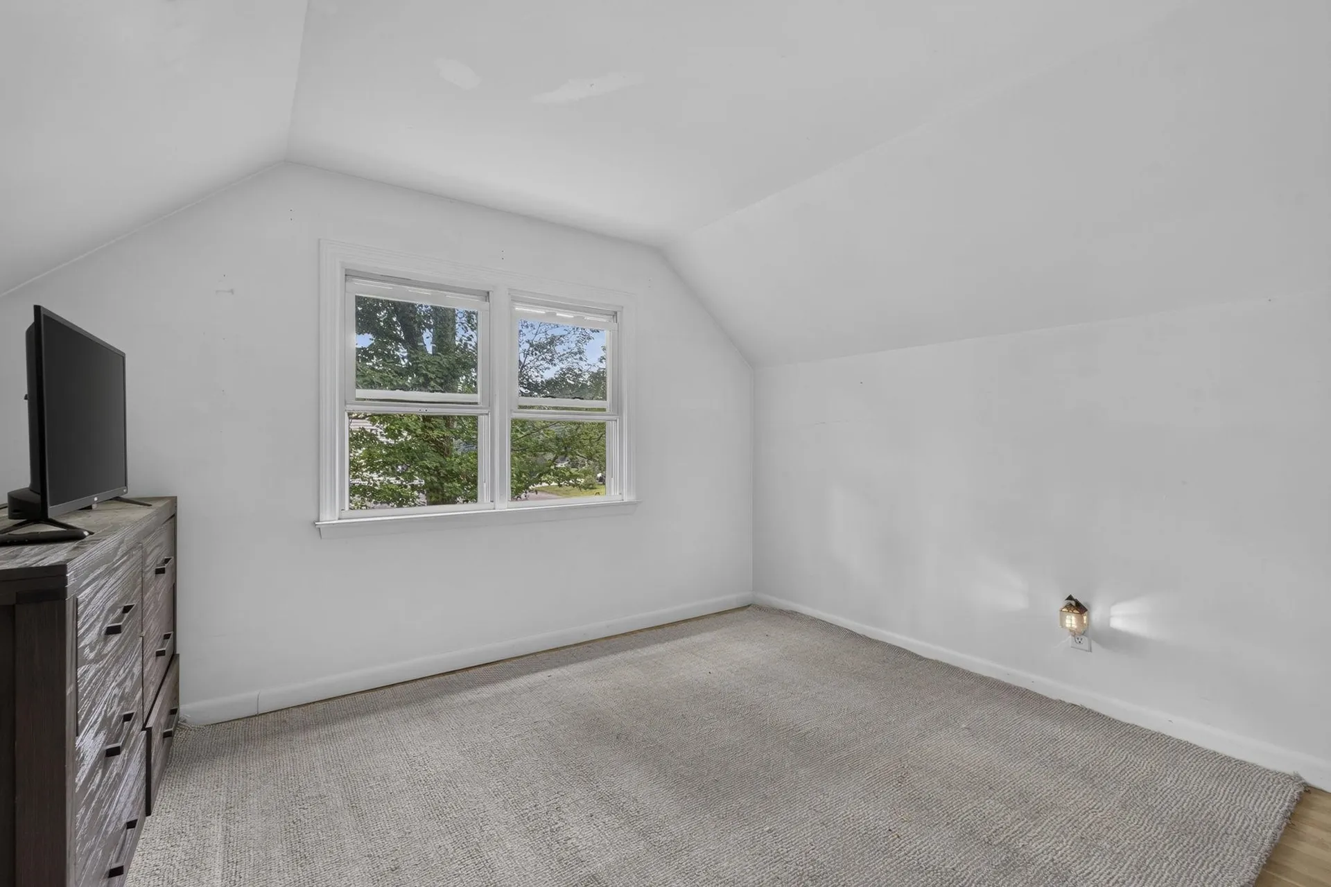 16 East Chamberlain Road Merrimack NH 03054