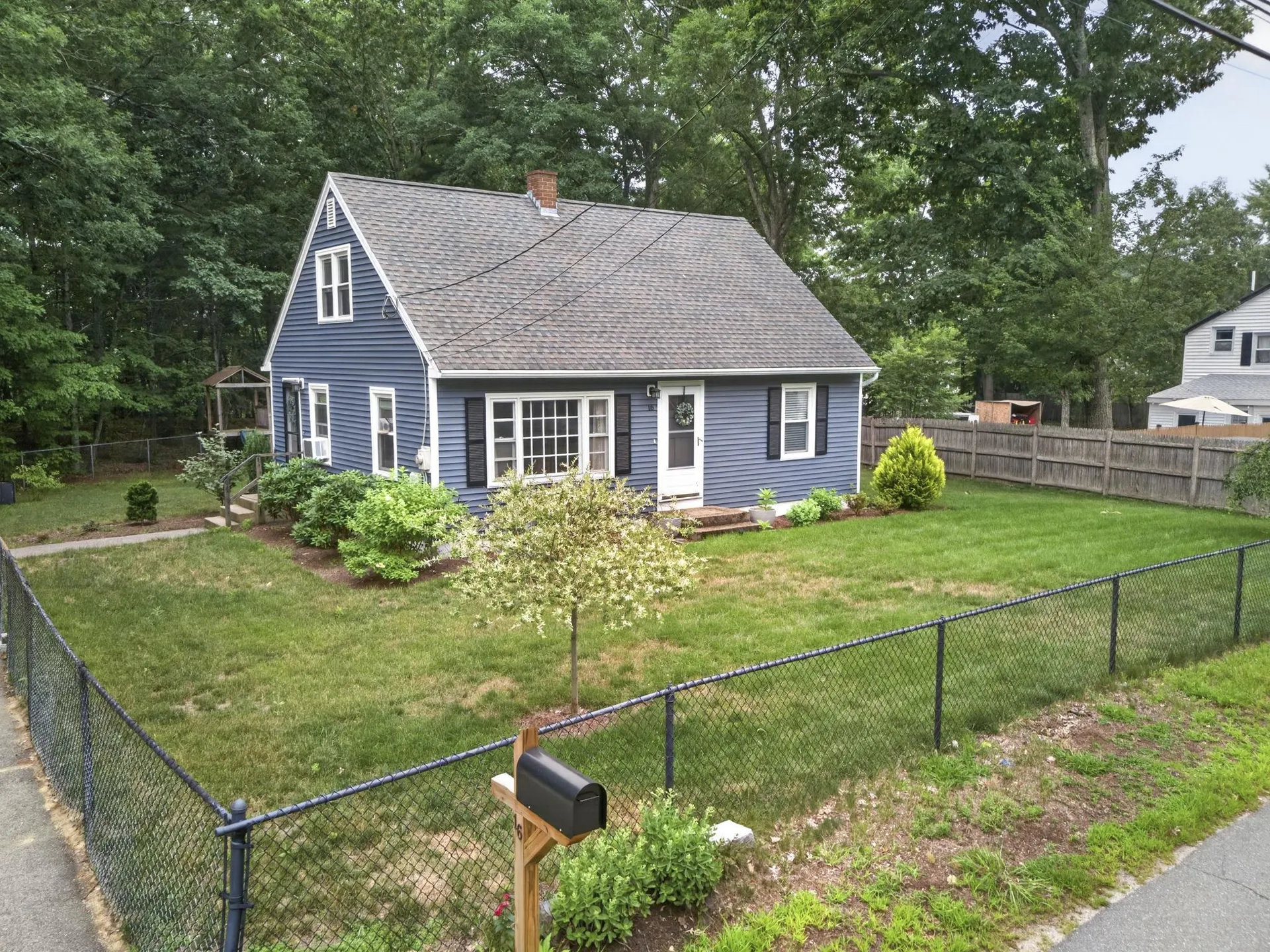 16 East Chamberlain Road Merrimack NH 03054