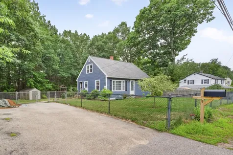 16 East Chamberlain Road Merrimack NH 03054