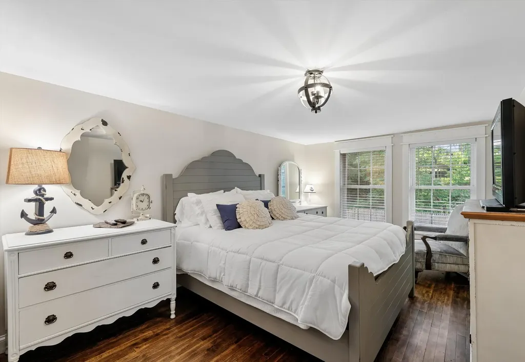 68 Centenary Avenue Laconia NH 03246