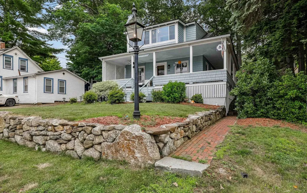 68 Centenary Avenue Laconia NH 03246