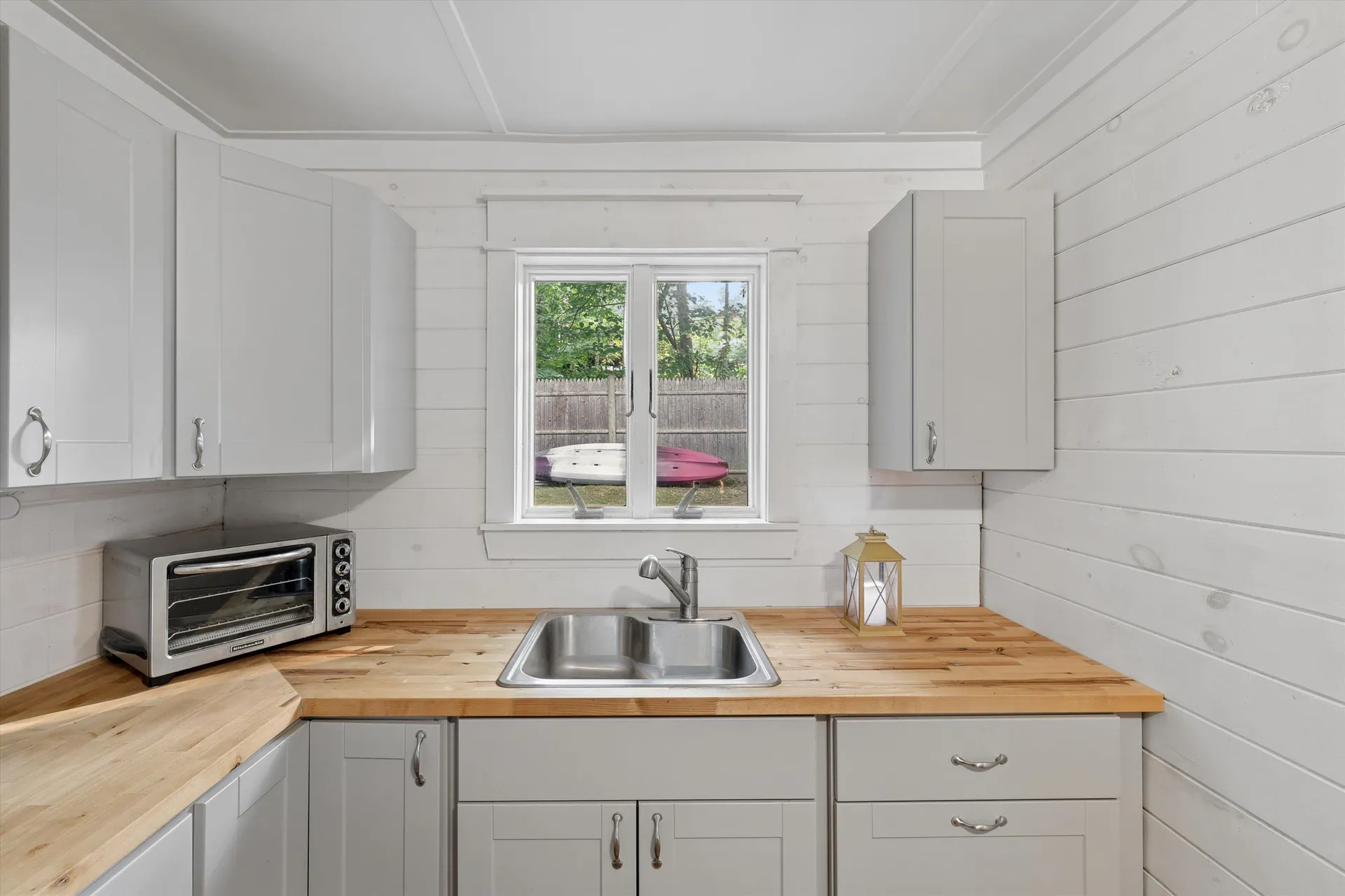 68 Centenary Avenue Laconia NH 03246