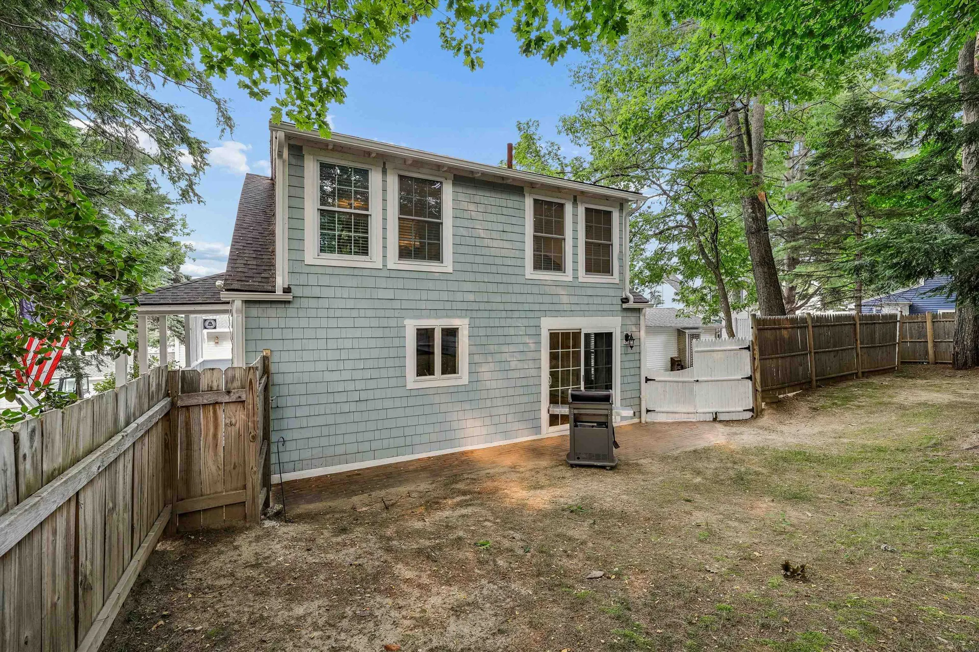 68 Centenary Avenue Laconia NH 03246