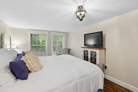 68 Centenary Avenue Laconia NH 03246