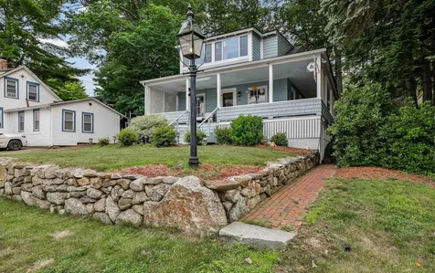 68 Centenary Avenue Laconia NH 03246