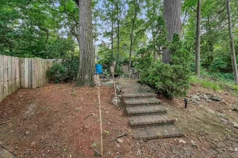 68 Centenary Avenue Laconia NH 03246