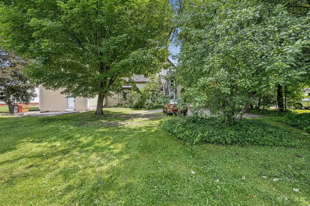 20 Railroad Street Lancaster NH 03584