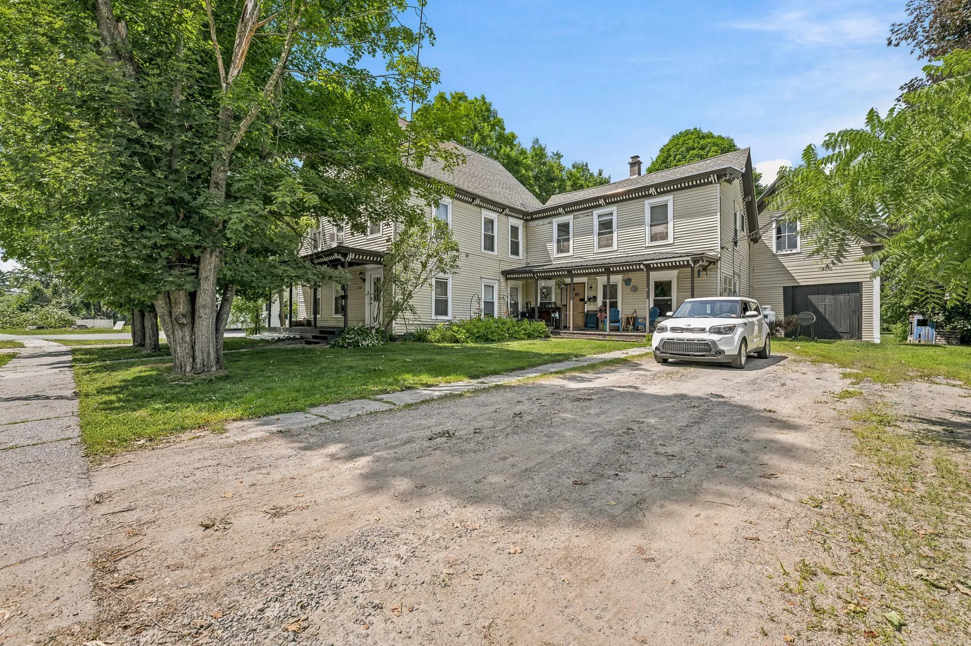 20 Railroad Street Lancaster NH 03584