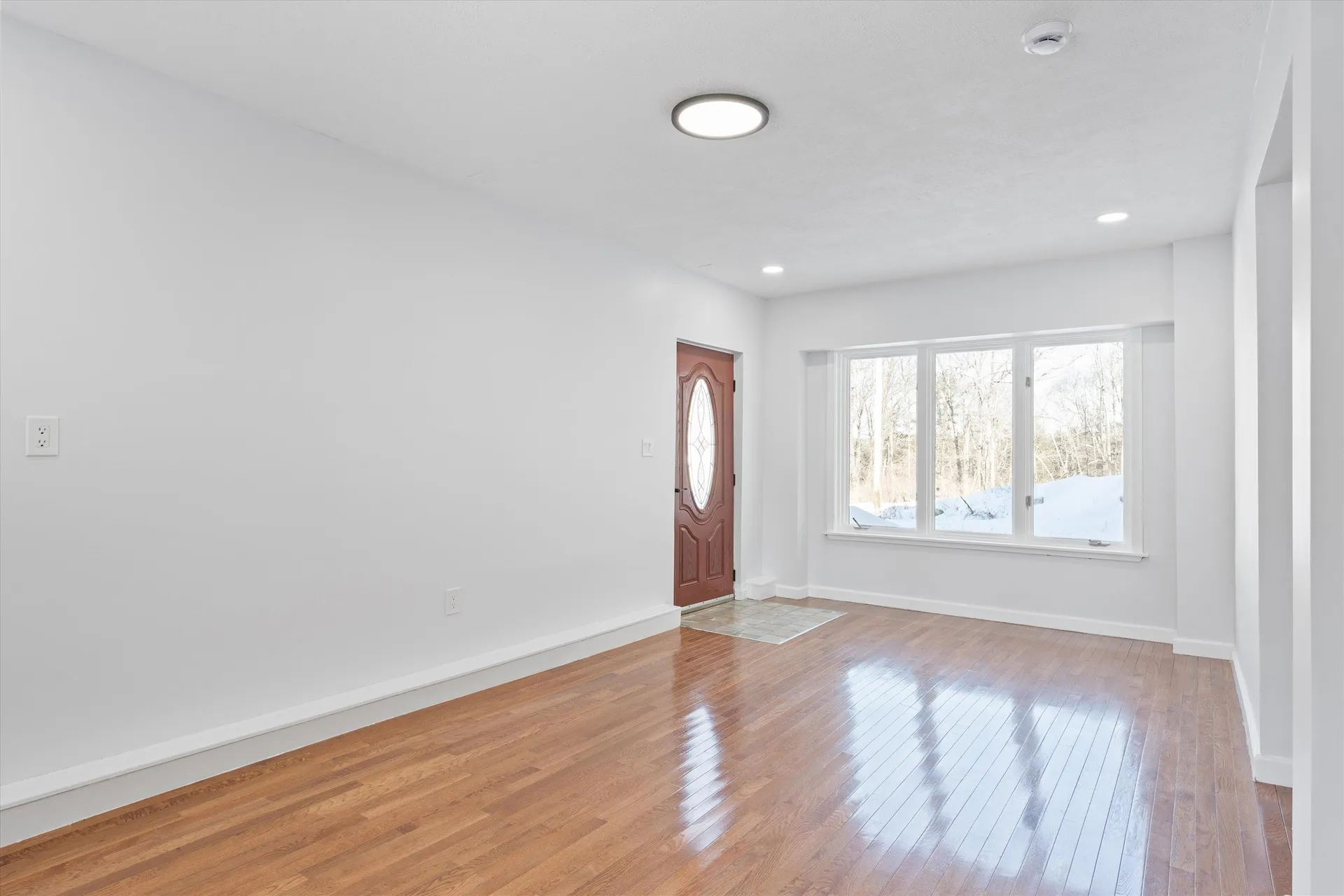 4 Hilltop Drive Hudson NH 03051