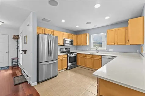 93 Juniper Drive South Burlington VT 05403