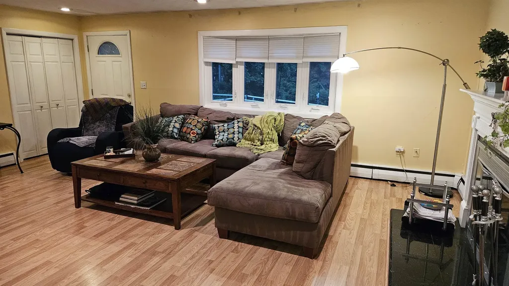 89 Sweet Hill Road Plaistow NH 03865