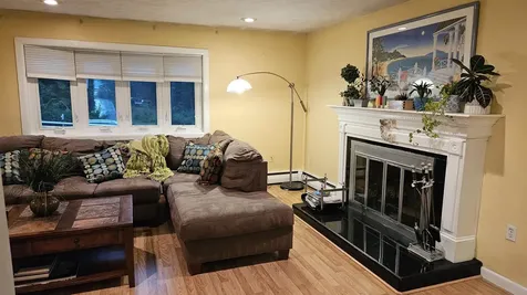 89 Sweet Hill Road Plaistow NH 03865