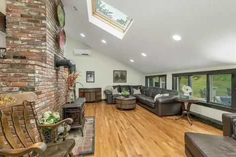 125 Castle Hill Road Windham NH 03087