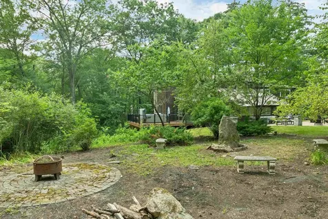 125 Castle Hill Road Windham NH 03087