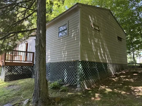 2 Golden Shores Lane Holderness NH 03245