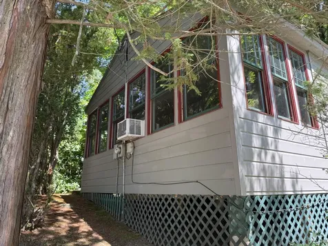 2 Golden Shores Lane Holderness NH 03245