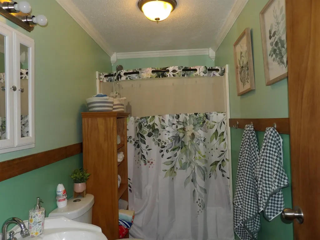 247 Pleasant Heights West Rutland VT 05777