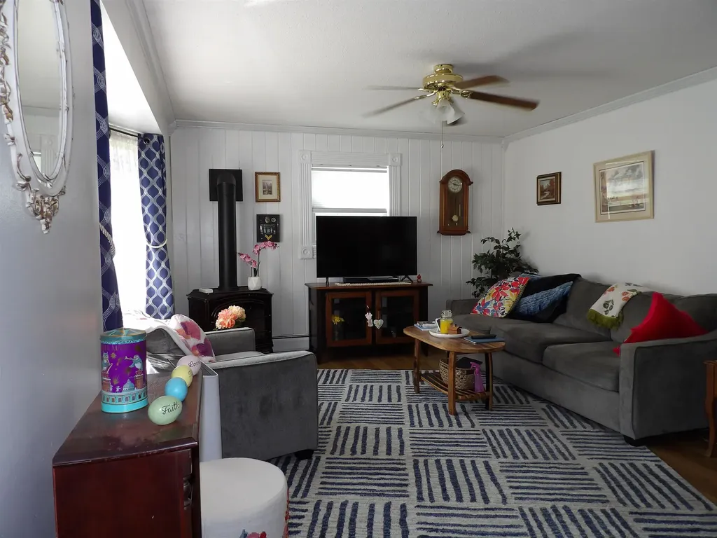 247 Pleasant Heights West Rutland VT 05777