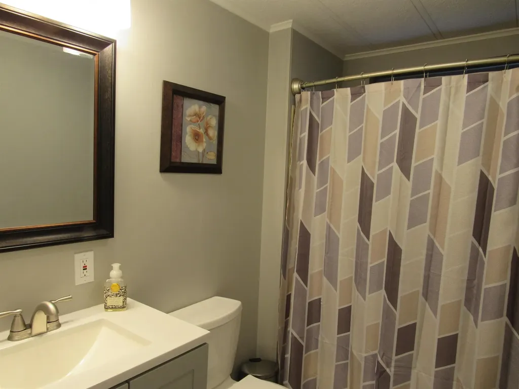 14 Rim Road Danville NH 03819