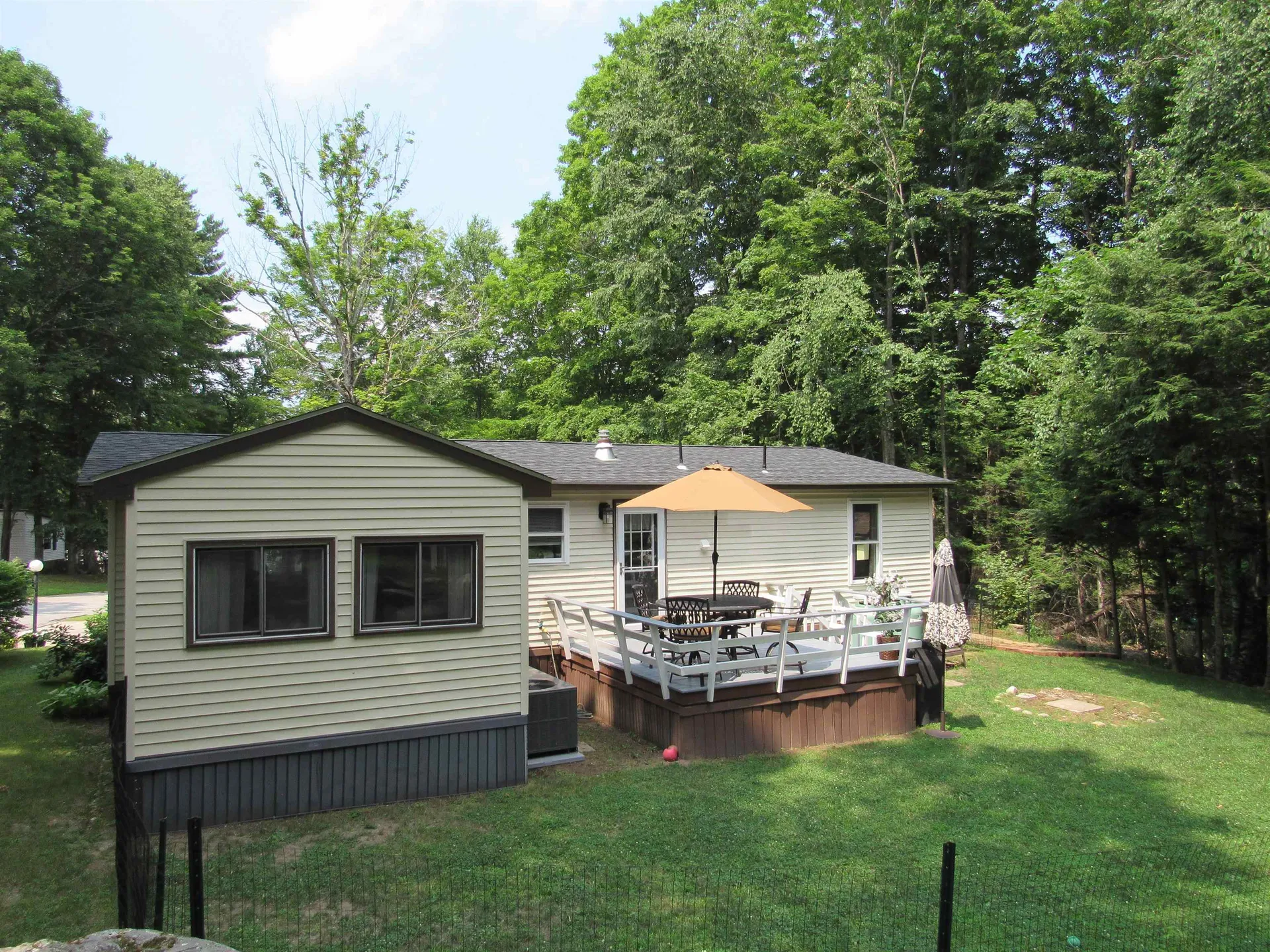 14 Rim Road Danville NH 03819