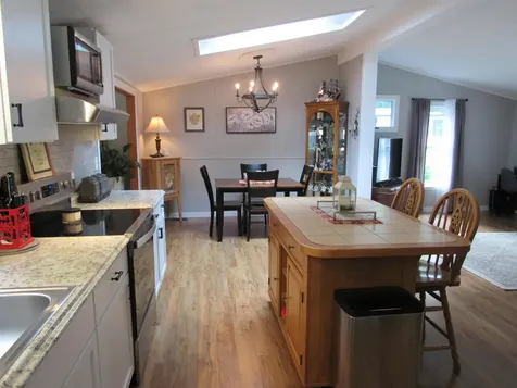 14 Rim Road Danville NH 03819