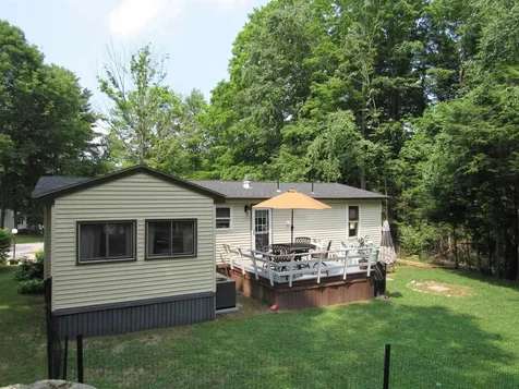 14 Rim Road Danville NH 03819