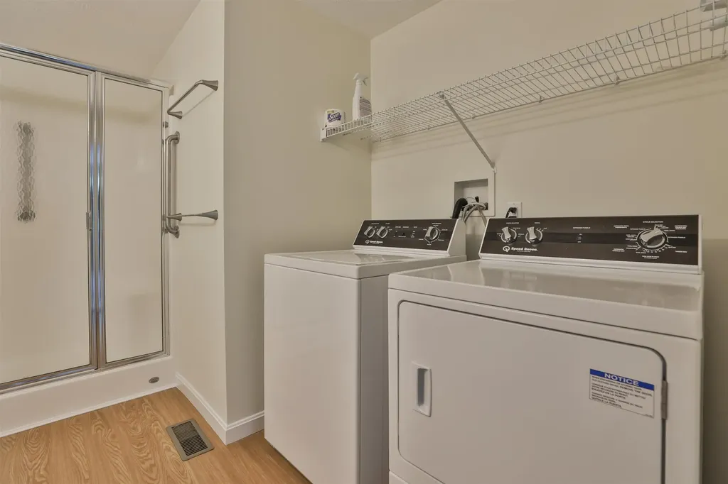 4 Myopia Lane Nashua NH 03063