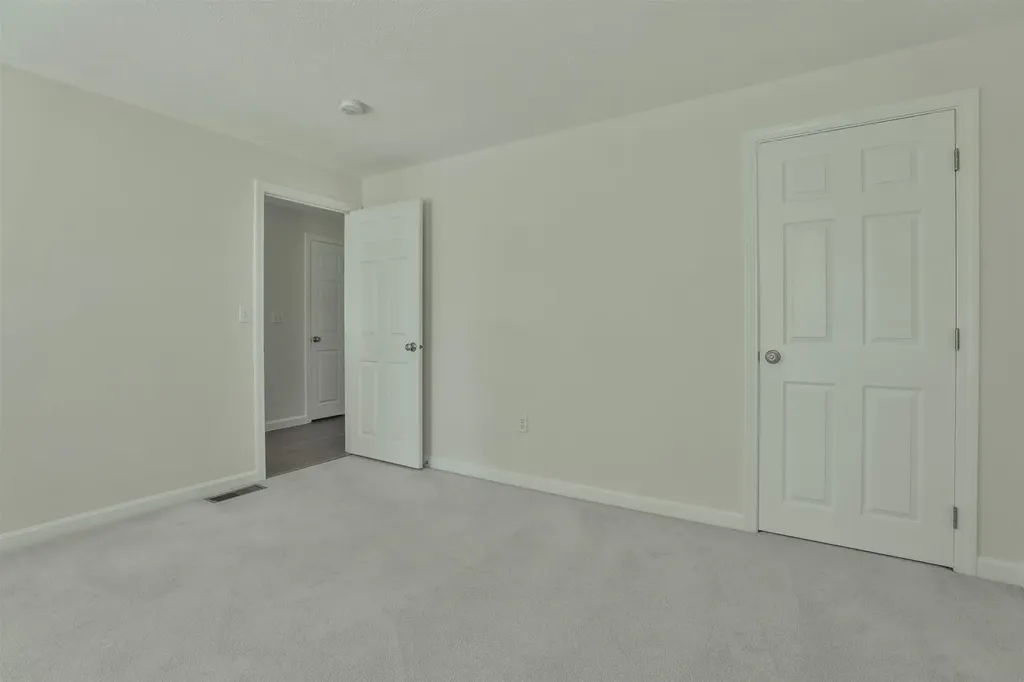 4 Myopia Lane Nashua NH 03063