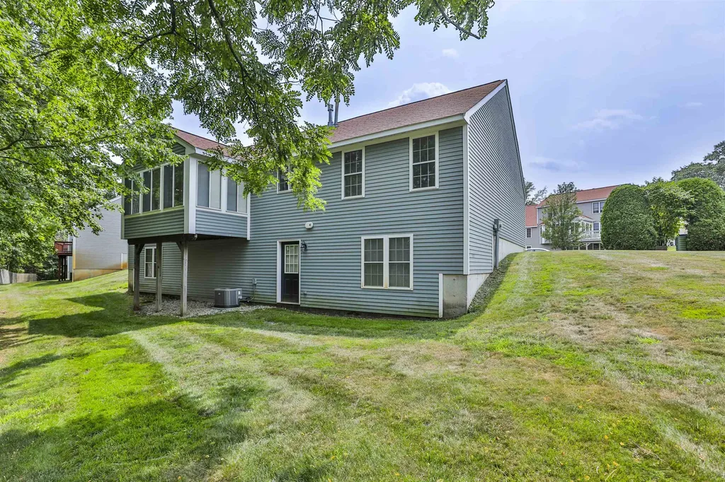 4 Myopia Lane Nashua NH 03063