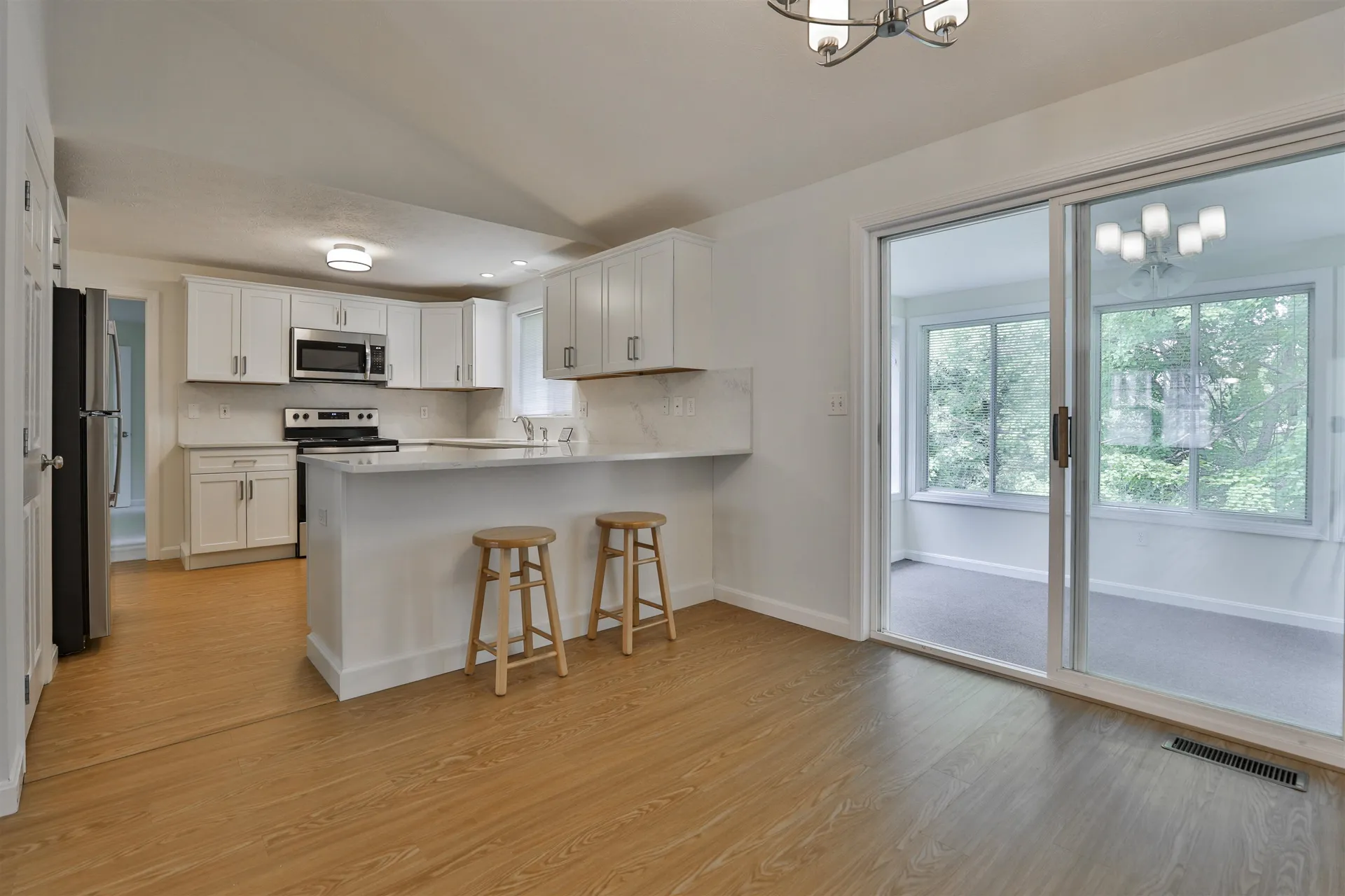 4 Myopia Lane Nashua NH 03063