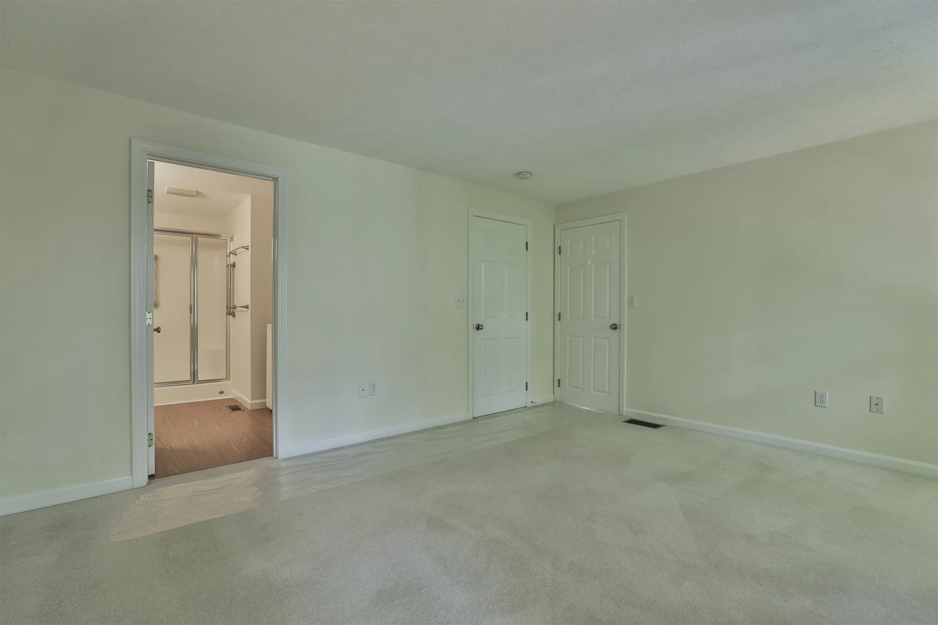 4 Myopia Lane Nashua NH 03063
