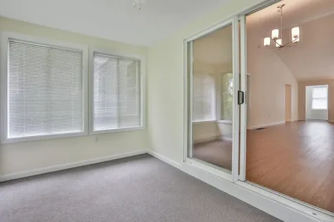 4 Myopia Lane Nashua NH 03063