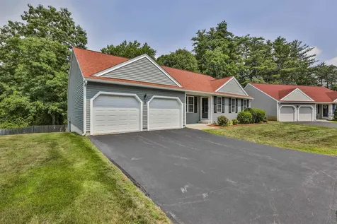 4 Myopia Lane Nashua NH 03063
