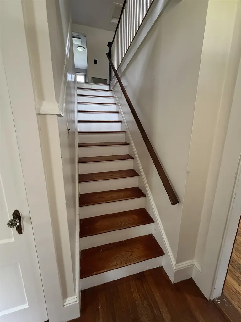 123 Turtle Pond Road Lee NH 03861