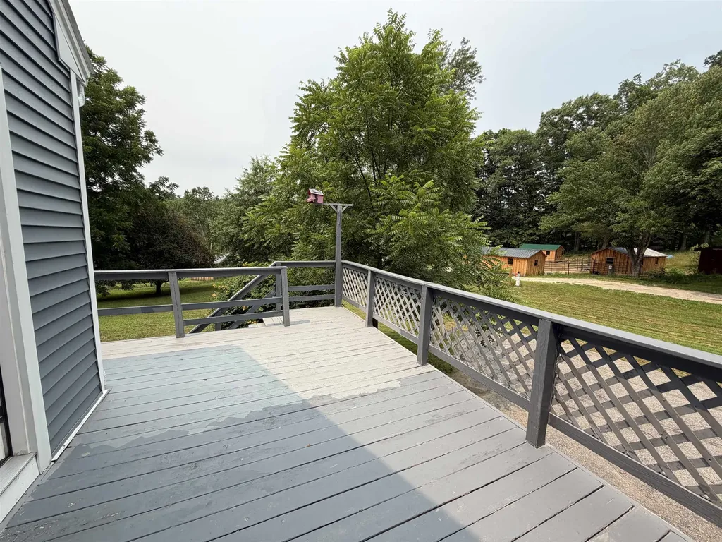 123 Turtle Pond Road Lee NH 03861