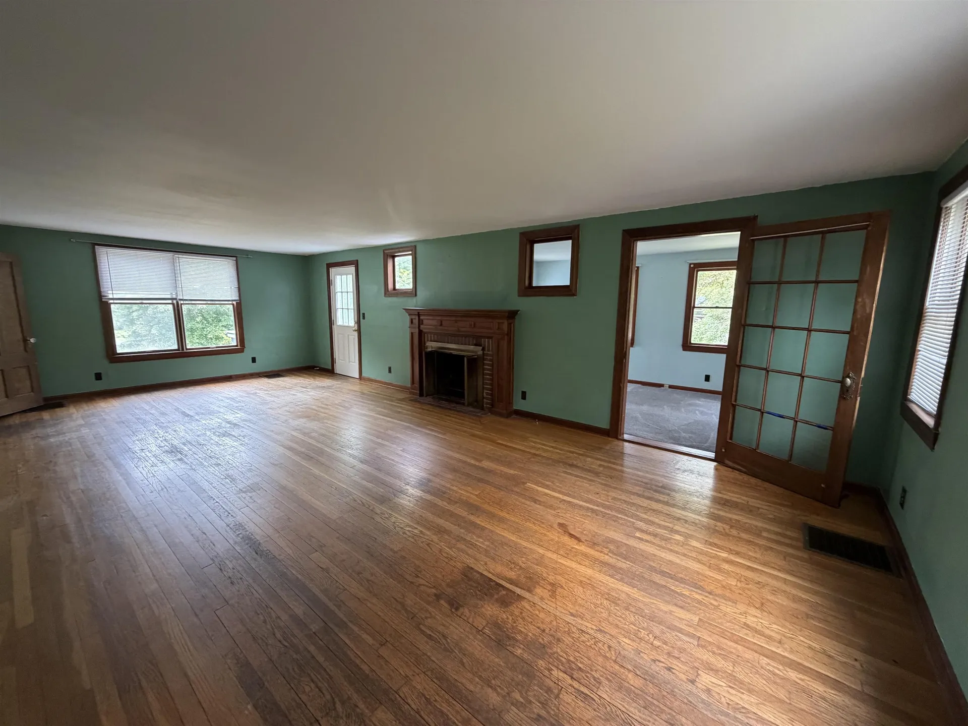123 Turtle Pond Road Lee NH 03861