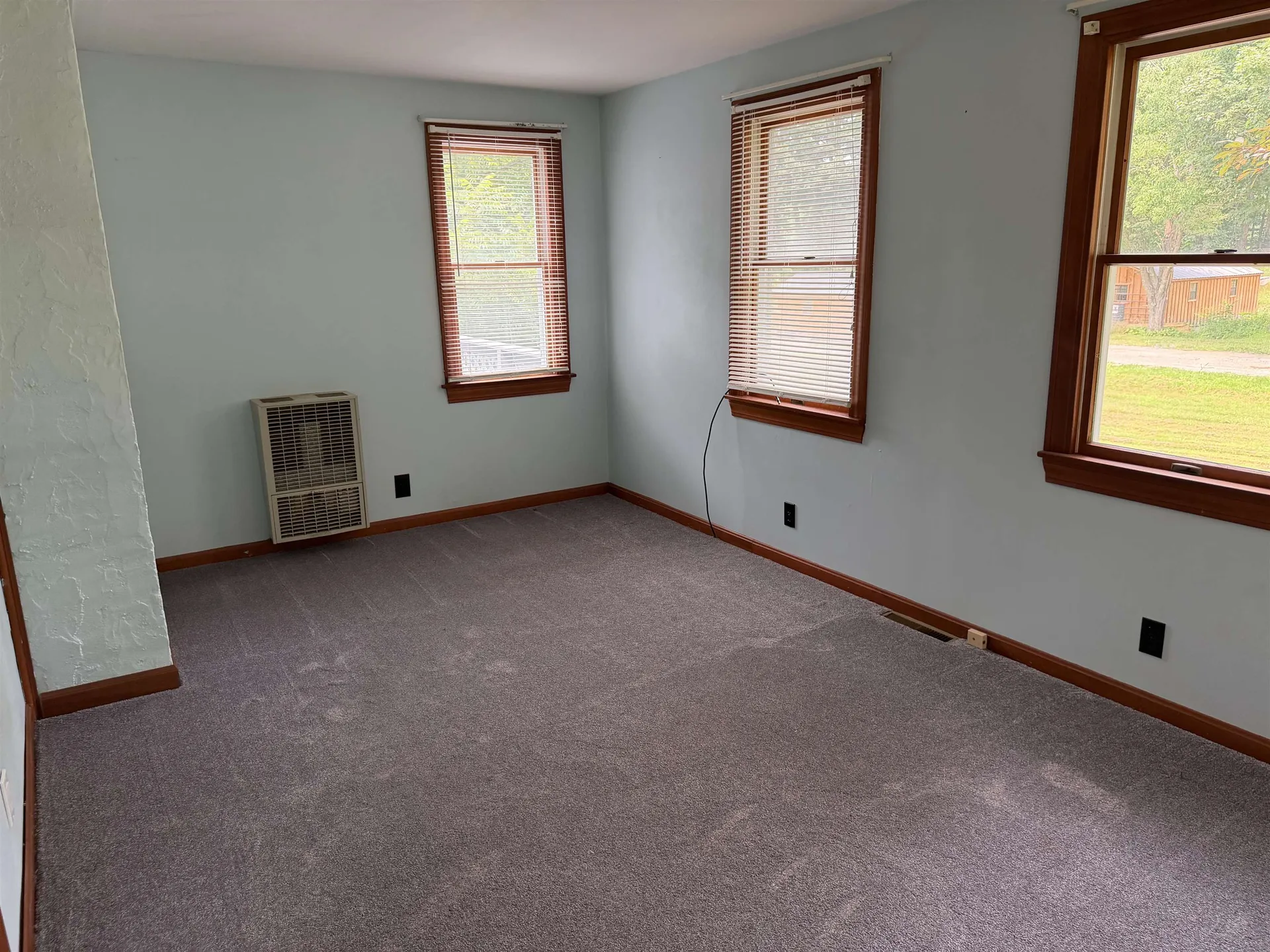 123 Turtle Pond Road Lee NH 03861