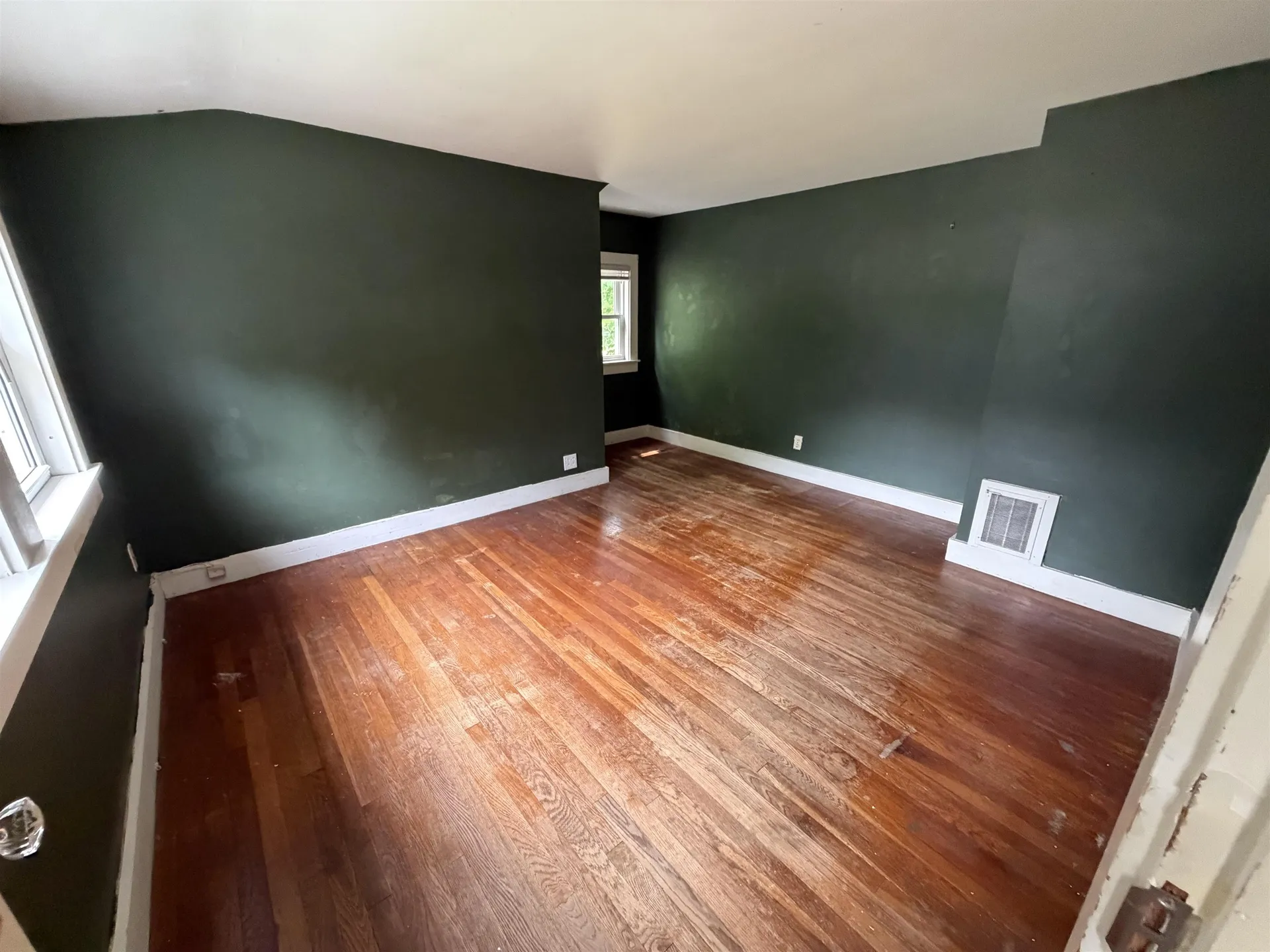 123 Turtle Pond Road Lee NH 03861