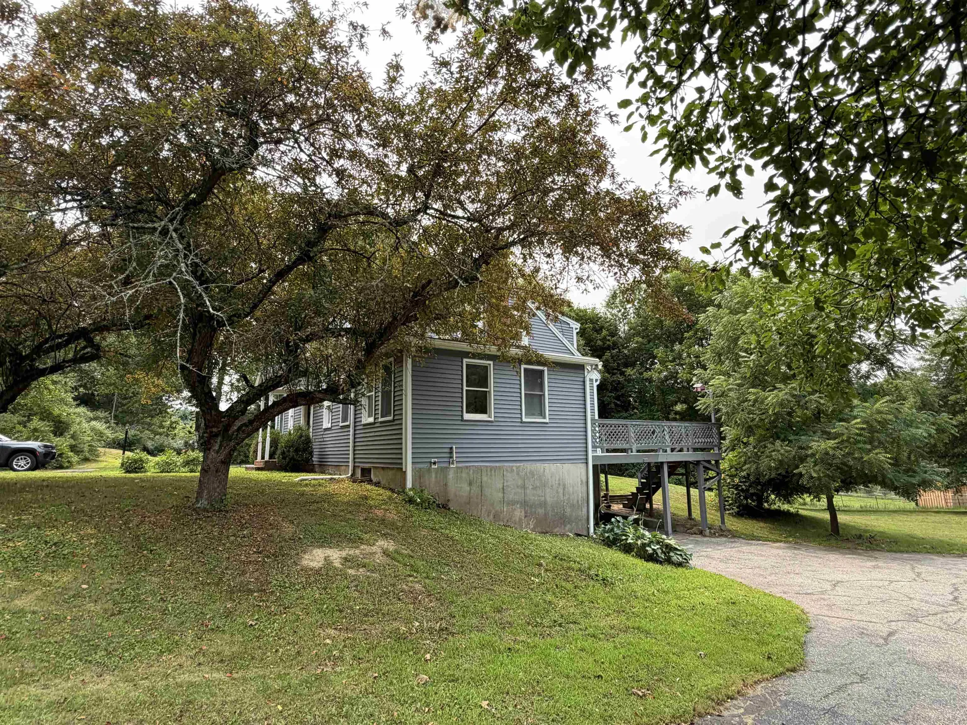 123 Turtle Pond Road Lee NH 03861