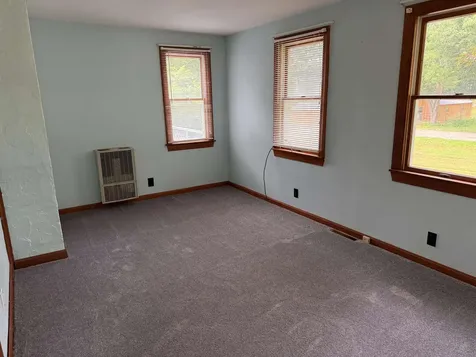 123 Turtle Pond Road Lee NH 03861