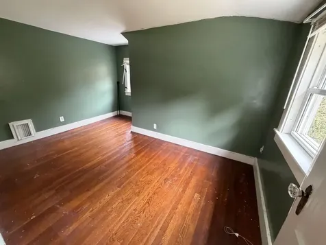 123 Turtle Pond Road Lee NH 03861
