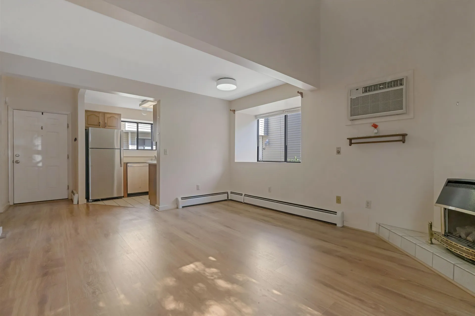 48 Franklin Heights Rochester NH 03867