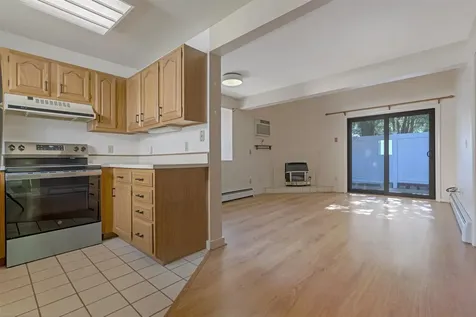 48 Franklin Heights Rochester NH 03867