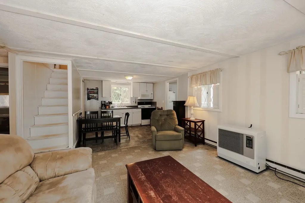24 Shangri La Drive Moultonborough NH 03254