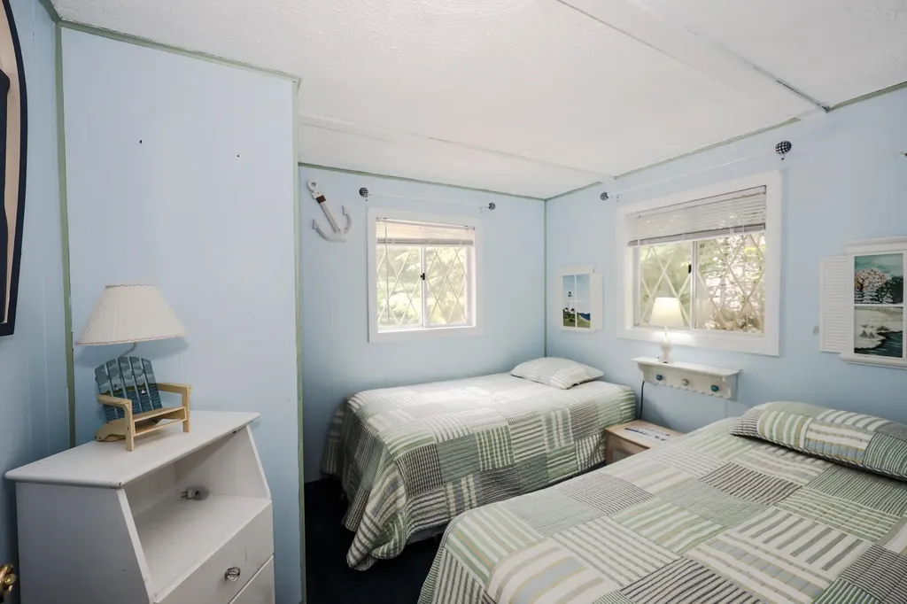24 Shangri La Drive Moultonborough NH 03254